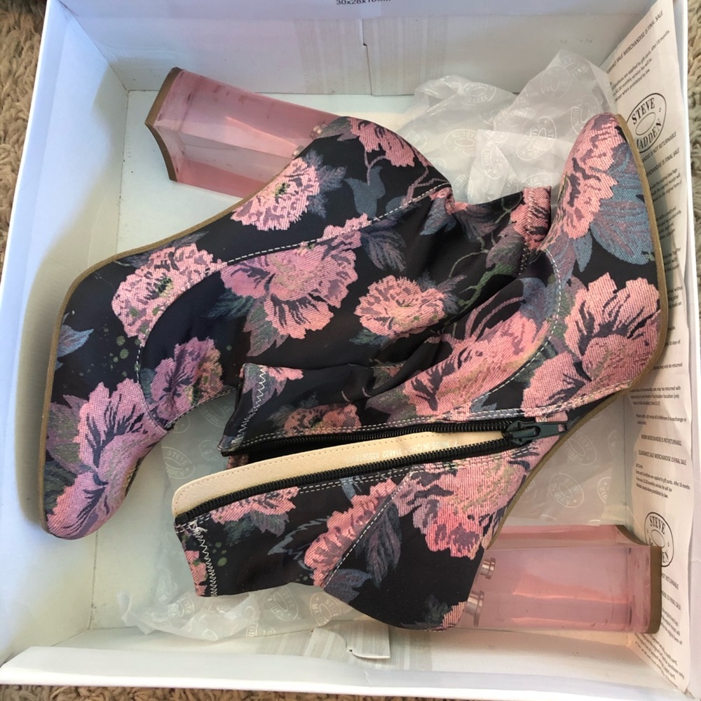 Floral booties